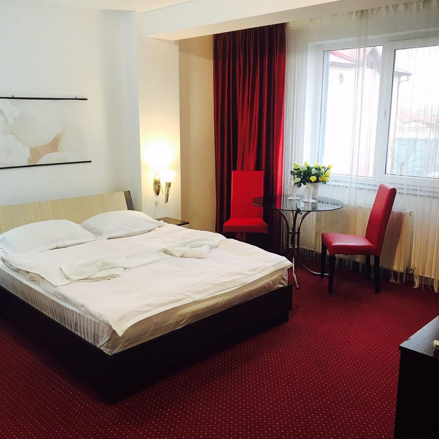 Casa Ghetu Fundeni Hotel Boekarest Buitenkant foto